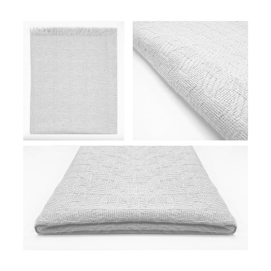 Arrullo de punto blanco