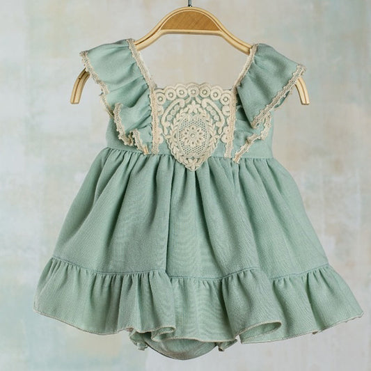 Jesusito verde ceremonia (3 a 36 meses)