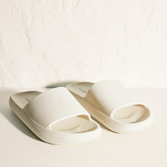 Chanclas beige Ysabel Mora (36-41)