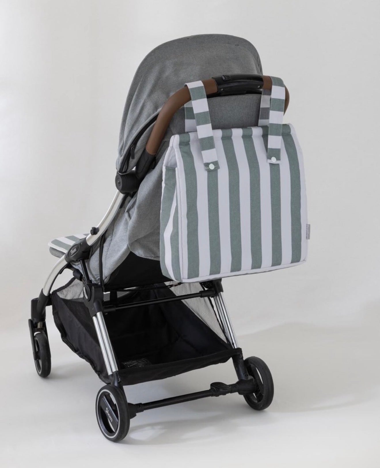 Pack colchoneta universal y bolso maternal verde