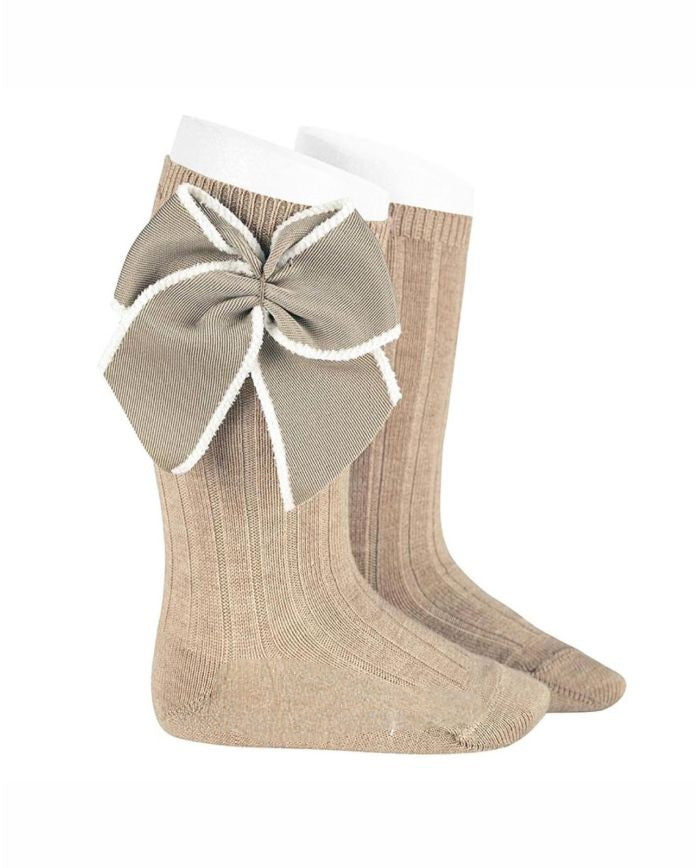 Calcetín canalé alto turrón