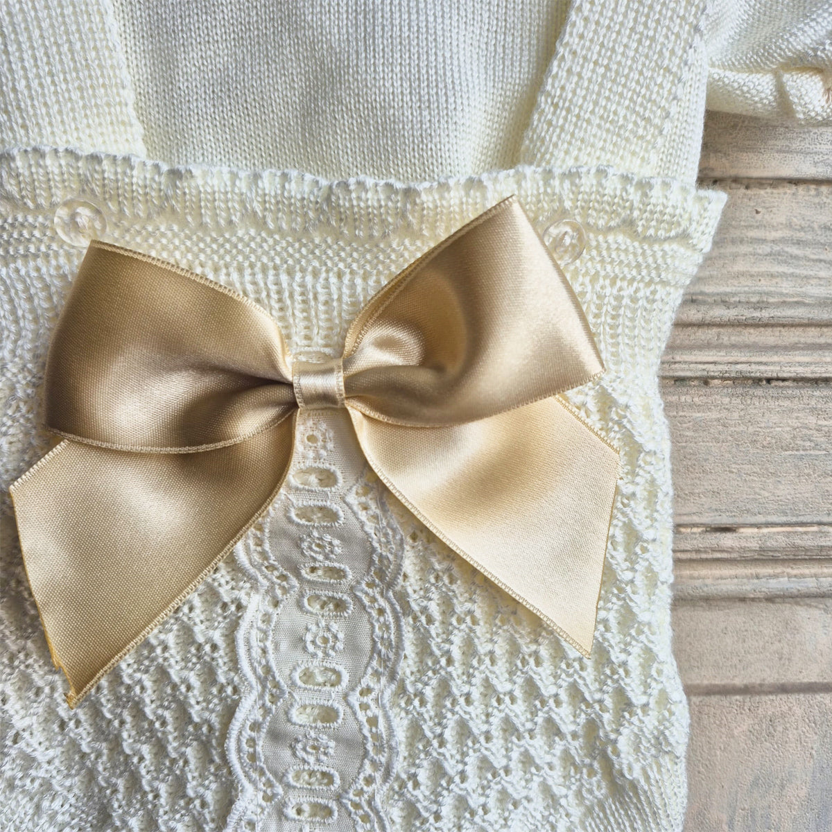 Conjunto ranita crudo (0 a 6 meses)