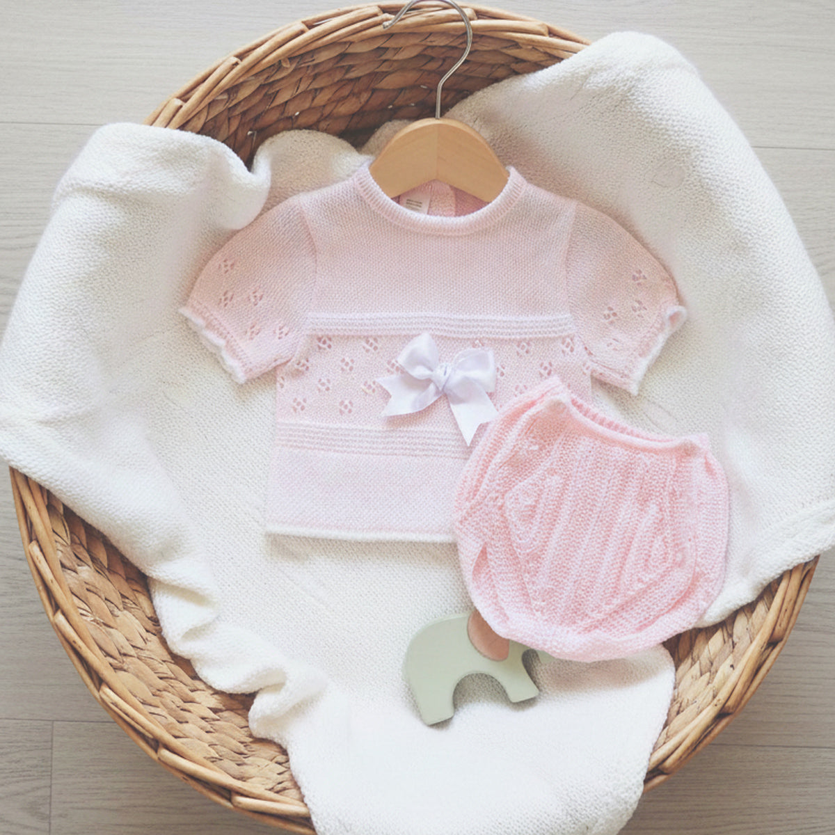 Conjunto dos piezas rosa (0 a 3 meses)