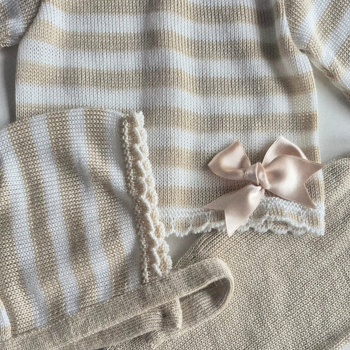 Conjunto 3 piezas arena (0 a 3 meses)