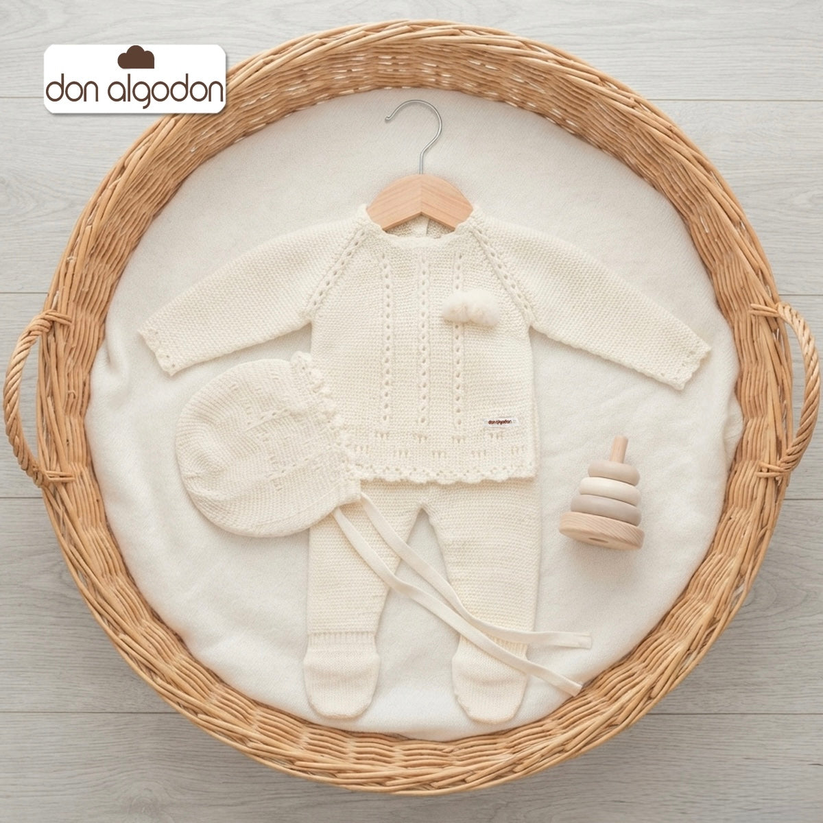 Conjunto de lana crudo (0 a 6 meses)