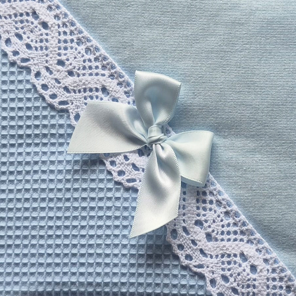 Manta acolchada nido de abeja (80x85)