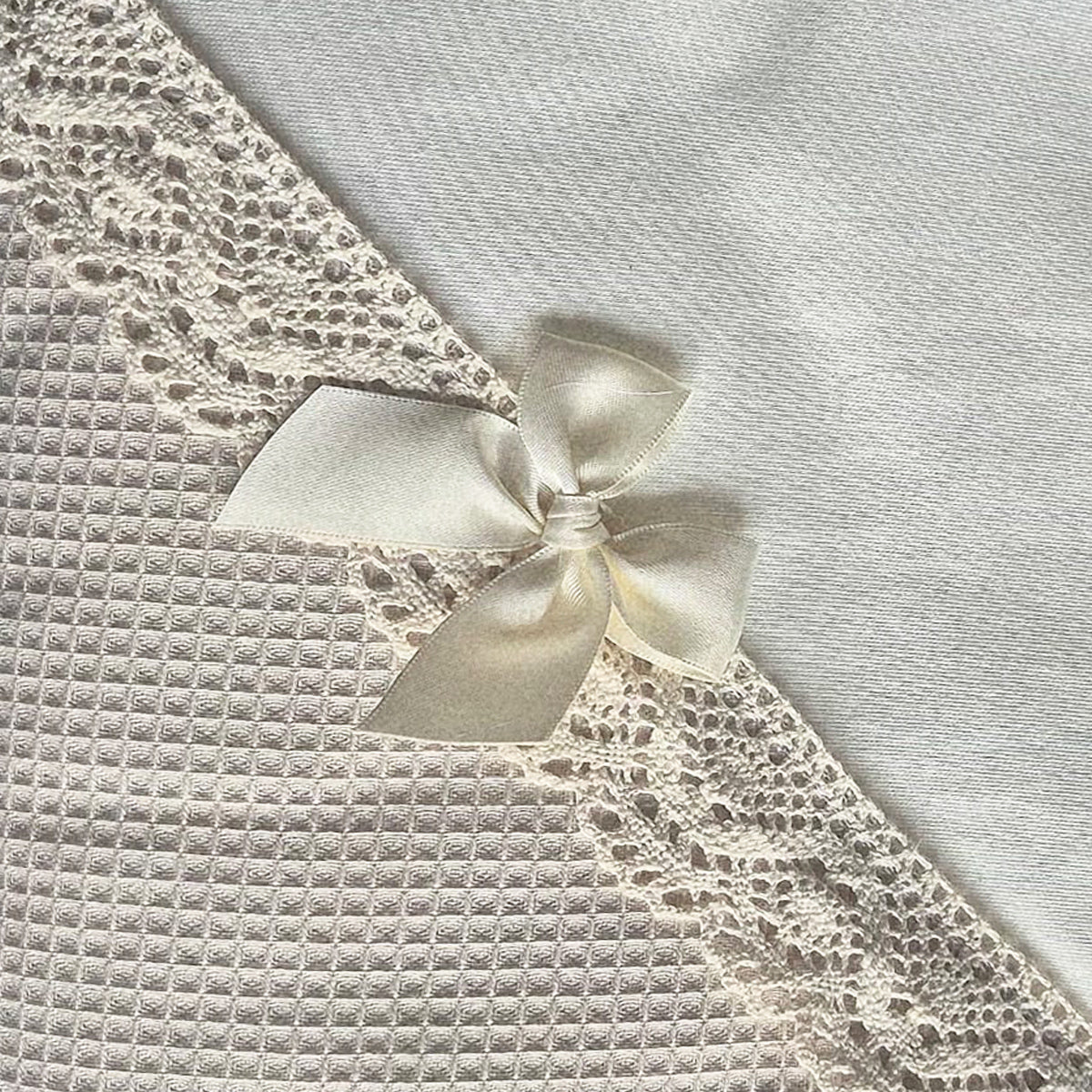 Manta acolchada nido de abeja (80x85)